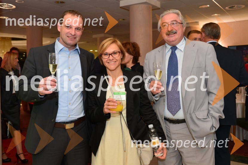  Robi Košir,  Logistični center BTC;  ... ;  Janko Pirkovič, direktor BTC logistični centerOskrbovalne verige v znanosti in praksi 2015, logistični kongres, 1. dan