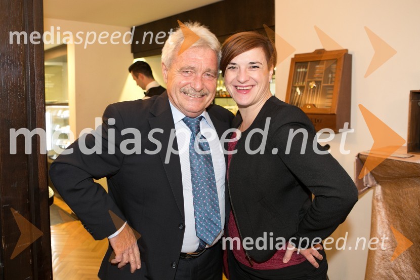 dr. Mojmir Wondra, Biotehniška fakulteta, Univerza v Ljubljani;  Monika  Maček, Radgonske gorice d.d.Viva il vino predstavlja 5 vinskih državnih prvakov