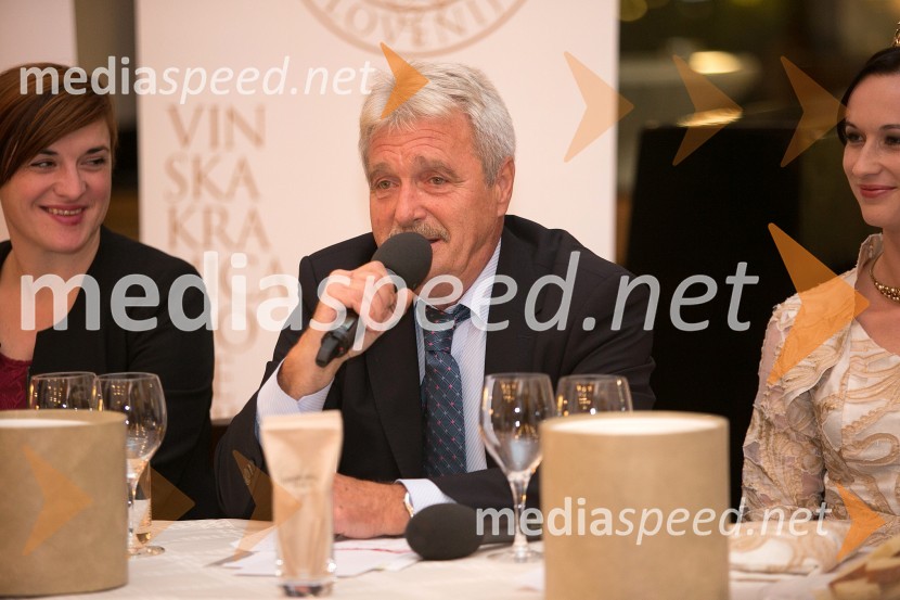 dr. Mojmir Wondra, Biotehniška fakulteta, Univerza v LjubljaniViva il vino predstavlja 5 vinskih državnih prvakov