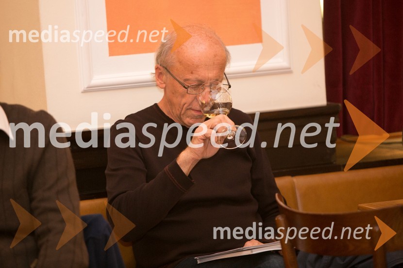  Jože Rozman, vinski publicistViva il vino predstavlja 5 vinskih državnih prvakov