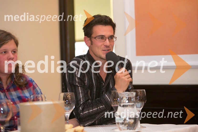  Matej Colja, Vina ColjaViva il vino predstavlja 5 vinskih državnih prvakov