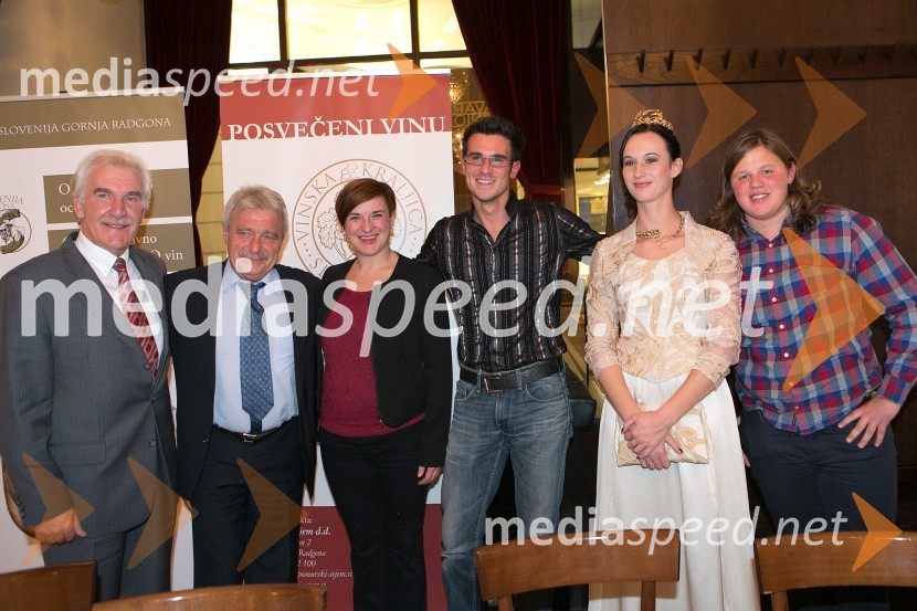  Boris Lisjak; dr. Mojmir Wondra, Biotehniška fakulteta, Univerza v Ljubljani;  Monika  Maček, Radgonske gorice d.d.;  Matej Colja, Vina Colja;  Sandra Vučko, Vinska kraljica Slovenije 2015;  Lina Kopše,  Hiša vina DopplerViva il vino predstavlja 5 vinskih državnih prvakov