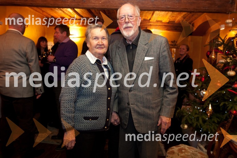  Dana Valič;  Aleksander Valič, igralecV spomin: Aleksander Valič, igralec