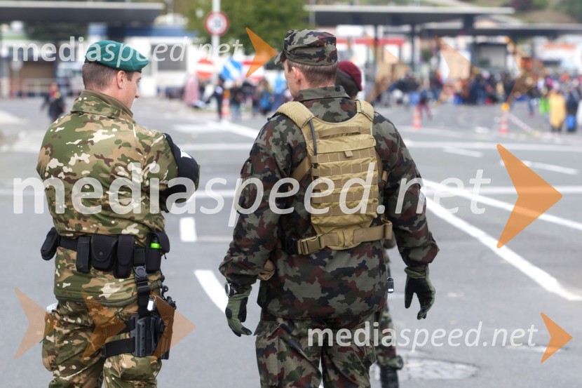 Ponovno prihod večjih skupin beguncev na  mejnem prehodu Šentilj