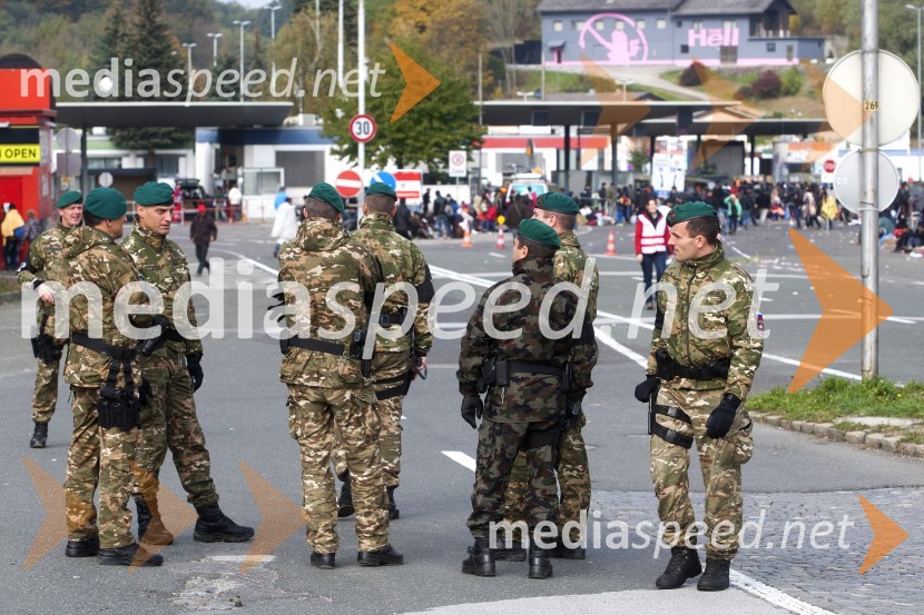 Ponovno prihod večjih skupin beguncev na  mejnem prehodu Šentilj