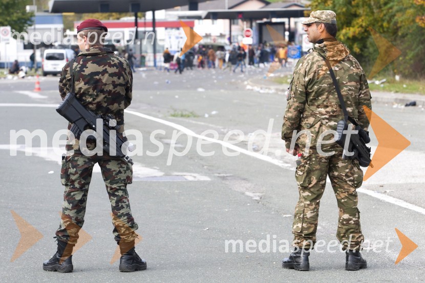 Ponovno prihod večjih skupin beguncev na  mejnem prehodu Šentilj