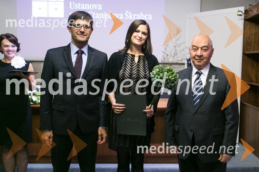  Matjaž Rakovec, predsednik, Ustanova patra Stanislava Škrabca;  Irena Kužnik, štipendistka Škrabčeve ustanove;  Doku Gapurovič Zavgajev, veleposlanik Ruske federacije v SlovenijiPodelitev nagrad in štipendij Škrabčeve ustanove 2015