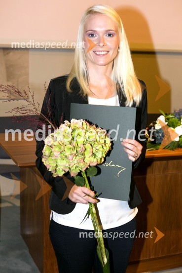  Urška Vranjek Ošlak, štipendistka Škrabčeve ustanovePodelitev nagrad in štipendij Škrabčeve ustanove 2015