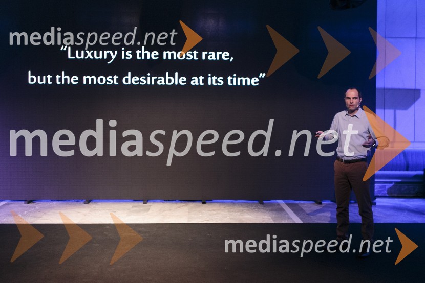  Robert Lešnik, vodja zunanjega oblikovanja, Mercedes-BenzMercedes-Benz Fashion Week: Predavanje Roberta Lešnika - Mercedes Design