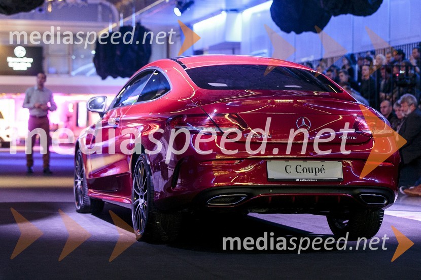 Mercedes C coupeMercedes-Benz Fashion Week: Predavanje Roberta Lešnika - Mercedes Design