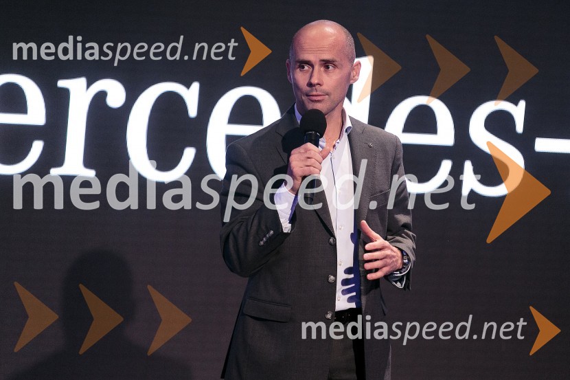  Andrej Bergant, direktor prodaje, Autocommerce d.o.o.Mercedes-Benz Fashion Week: Predavanje Roberta Lešnika - Mercedes Design