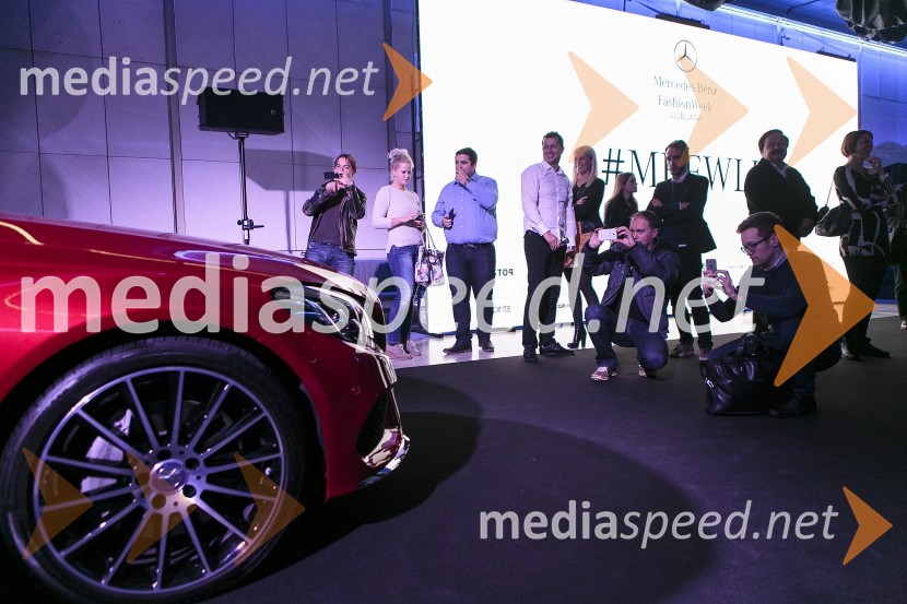 Mercedes-Benz Fashion Week: Predavanje Roberta Lešnika - Mercedes DesignMercedes-Benz Fashion Week: Predavanje Roberta Lešnika - Mercedes Design