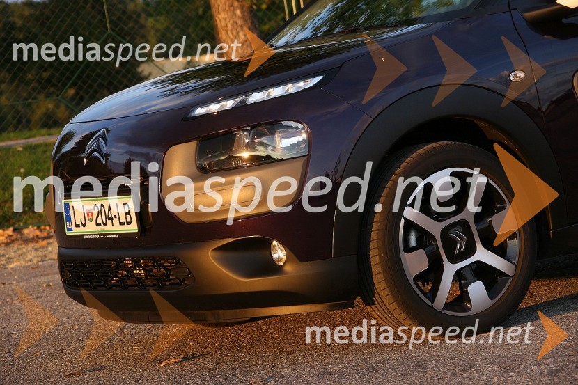 Citroën C4 Cactus Shine 1.6 BlueHDiCitroën C4 Cactus Shine 1.6 BlueHDi, mediaspeed test