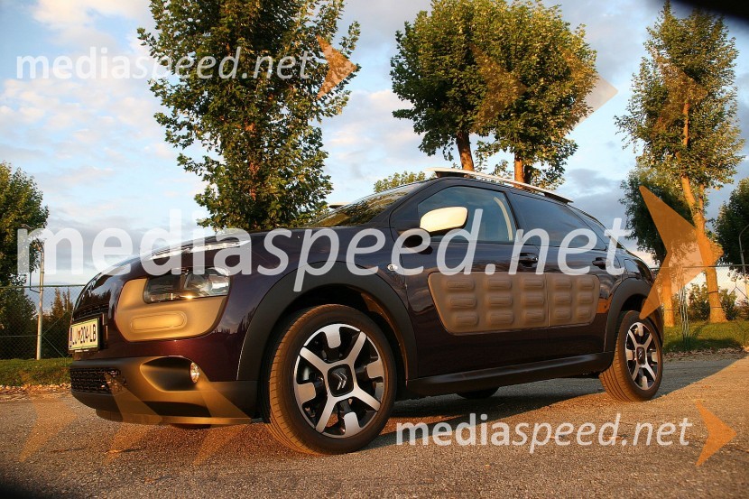 Citroën C4 Cactus Shine 1.6 BlueHDiCitroën C4 Cactus Shine 1.6 BlueHDi, mediaspeed test