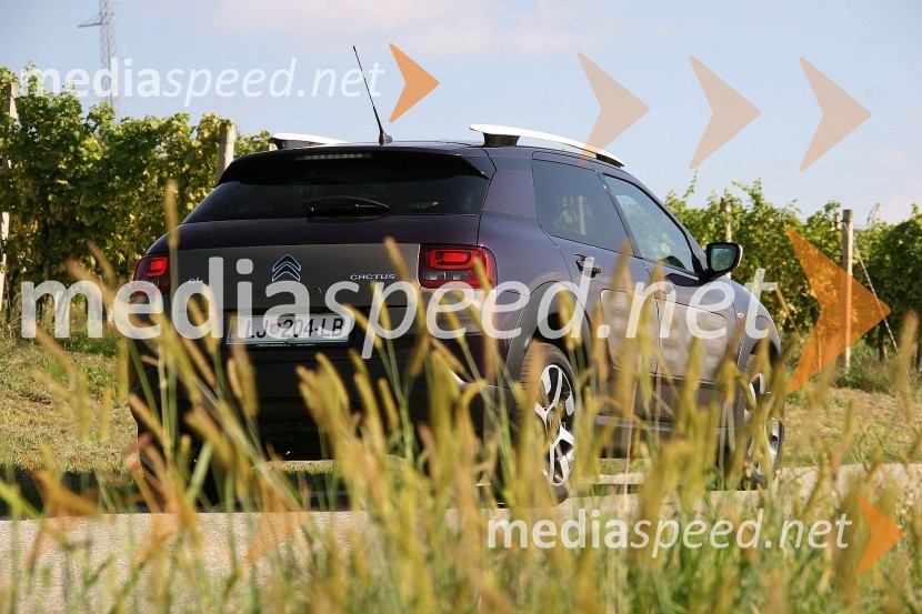 Citroën C4 Cactus Shine 1.6 BlueHDiCitroën C4 Cactus Shine 1.6 BlueHDi, mediaspeed test