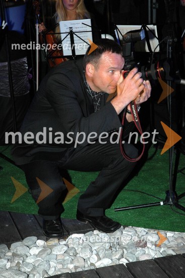 Aleš Fevžer, fotografObletnica studia Sunny in praznovanje rojstnega dne Sonje Škrabec