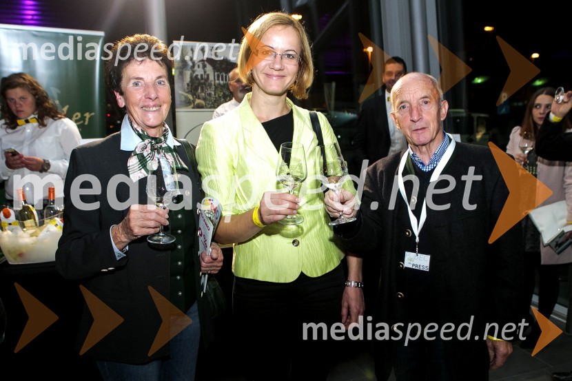  ... ;  Simona Hauptman, Kmetijsko gozdarski zavod Maribor, vodja kmetijske svetovalne službe, specialistka za vinogradništvo;  Werner Vanjek1. Salon štajerskih mladih vin, PUBEC 2015