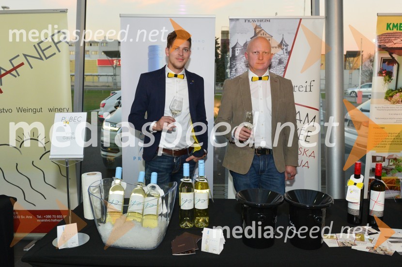  Patrik Gaube, Vino Gaube;  Robi  Greif, Vino Greif1. Salon štajerskih mladih vin, PUBEC 2015