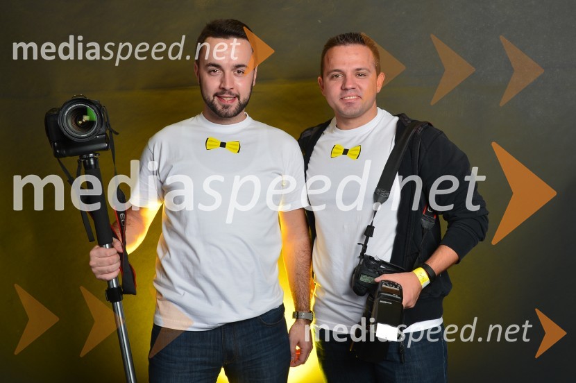  Ernad Ihtijarević, fotograf, snemalec;  Sandi Fišer, fotograf, Mediaspeed1. Salon štajerskih mladih vin, PUBEC 2015