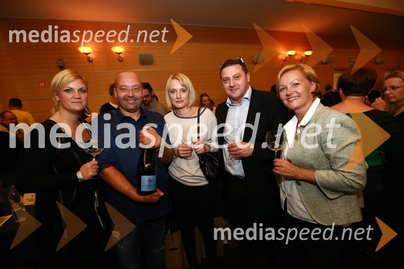  ... ;  Boštjan Protner, vinar, Hiša Joannes Protner;  ... ;  ... ;  ... Pubeci na salonu VinDel 2015