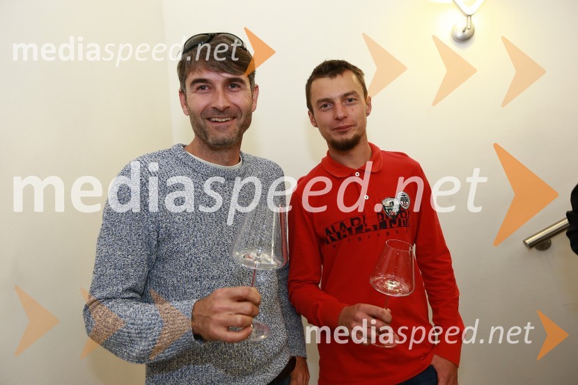  Robert  Hafner, Vinarstvo Hafner;  Matic  Žerjav, Matic Wines  Pubeci na salonu VinDel 2015
