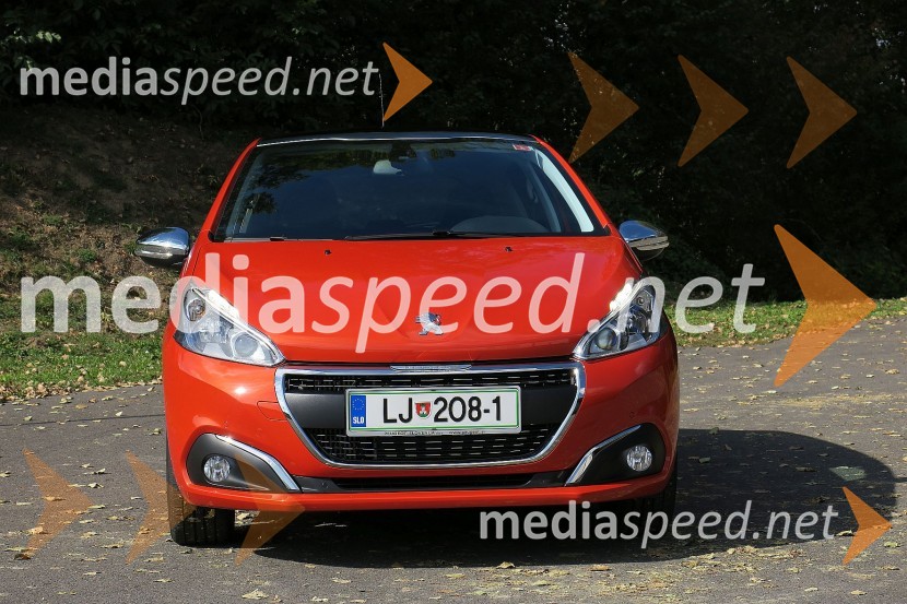 Peugeot 208 Allure 1.2 PureTech 110 Stop&StartPeugeot 208 Allure 1.2 PureTech 110 Stop&Start, mediaspeed test