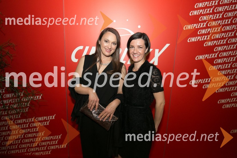  Nina Hočevar, marketing Cineplexx;  Andreja Purger, marketing CineplexxSvečana premiera Spectre v Cineplexxu Kranj