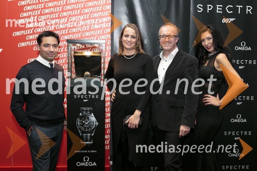 Ekipa podjetja Slowatch z direktorjem Matjažem ŠteblajemSvečana premiera Spectre v Cineplexxu Kranj