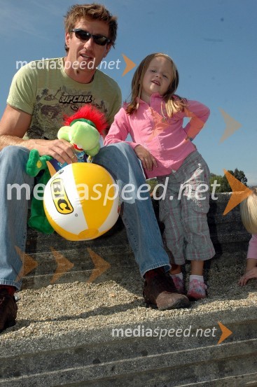 Veslač Iztok Čop s hčerko RubySrce športa - dan fairplaya