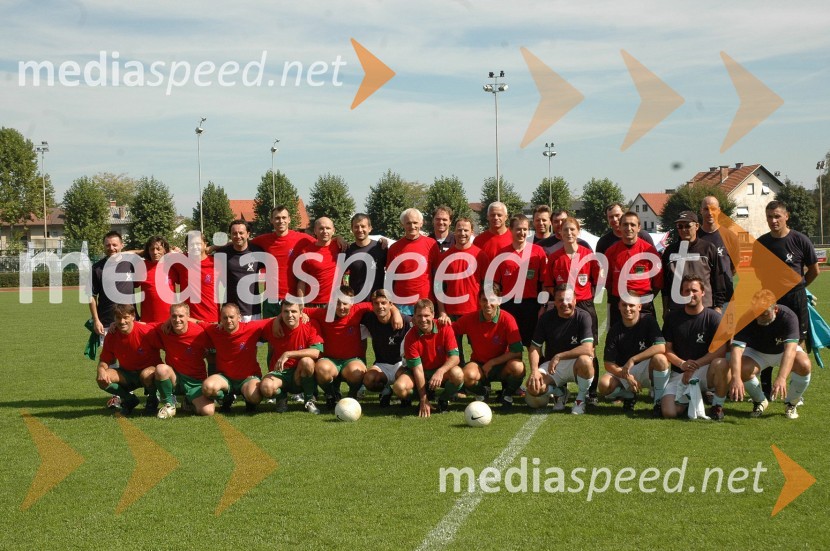 Skupinska fotografija udeležencevSrce športa - dan fairplaya