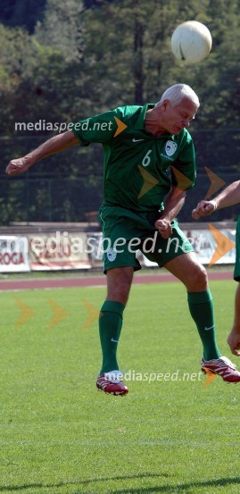 Drago Kos, predsednik protikorupcijske komisije, ki ima tudi licenco za sojenje mednarodnih nogometnih tekemSrce športa - dan fairplaya