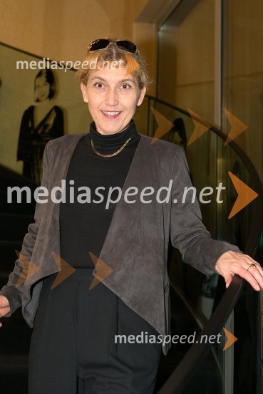  Barbara Hieng Samobor, direktorica MGLSamorastniki, premiera predstave MGL