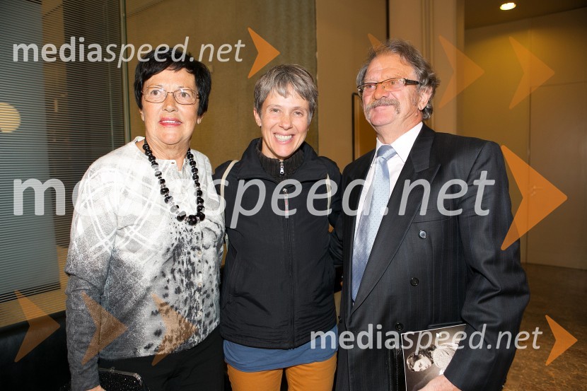  ... ;  Nataša Ralijan, igralka, voditeljica;  ... Samorastniki, premiera predstave MGL