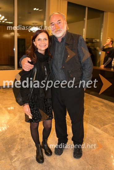  Darja Hlavka Godina, glasbena oblikovalka;  Karpo Godina, režiserSamorastniki, premiera predstave MGL