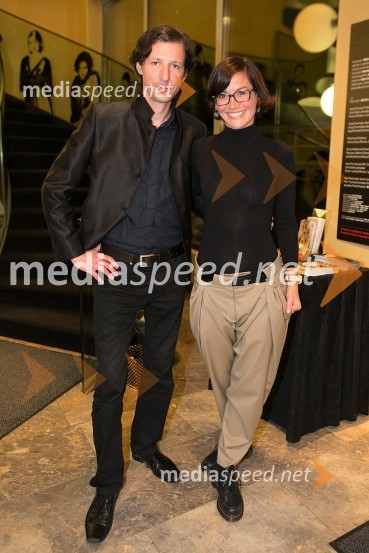  Boštjan Narat, glasbenik;  Simona  Belle, služba za stike z javnostmi MGLSamorastniki, premiera predstave MGL