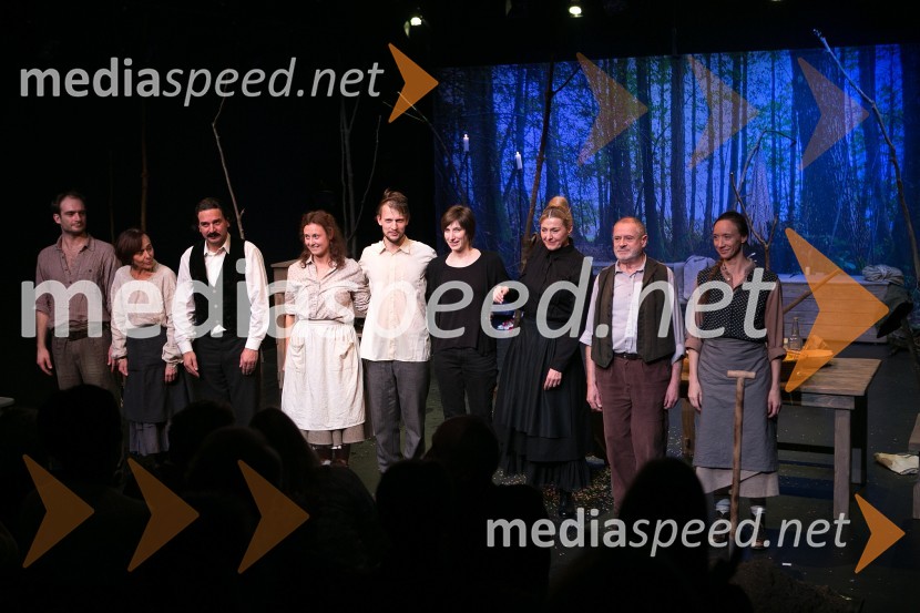  Gregor Gruden, igralec;  Mirjam Korbar, igralka;  Gašper Tič, igralec;  Anja Drnovšek, igralka;  Jernej Gašperin, igralec MGL;  Eva Nina  Lampič, režiserka;  Judita Zidar, igralka;  Janez Starina, igralec;  Mojca Funkl, igralkaSamorastniki, premiera predstave MGL