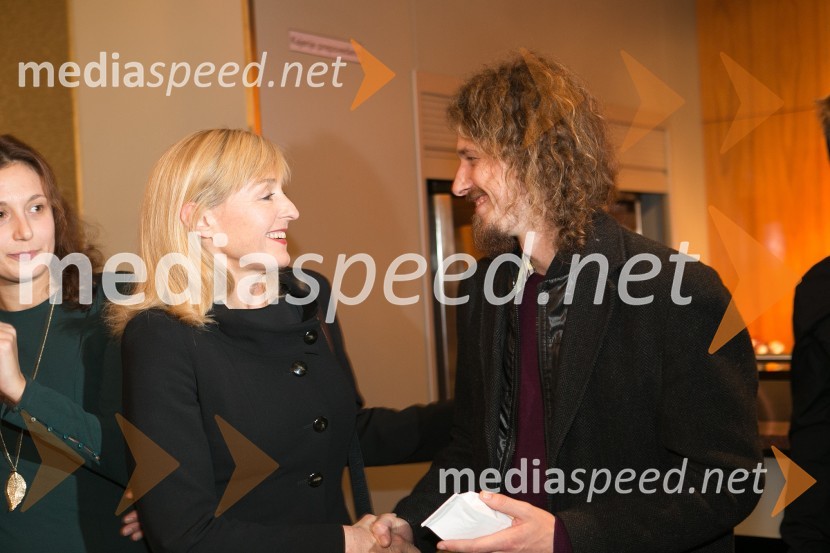  Judita Zidar, igralka;  Dani  Modrej, scenografSamorastniki, premiera predstave MGL