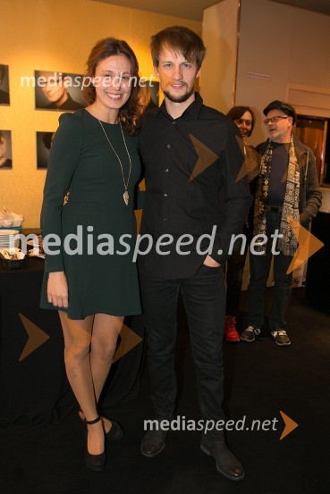  Anja Drnovšek, igralka;  Jernej Gašperin, igralec MGLSamorastniki, premiera predstave MGL