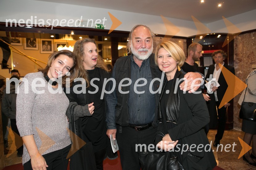  Barbara Medvešček, igralka;  Tijana Zinajić, režiserka;  Karpo Godina, režiser;  Vesna Pernarčič, igralkaMali nočni kvartet, premiera PGK