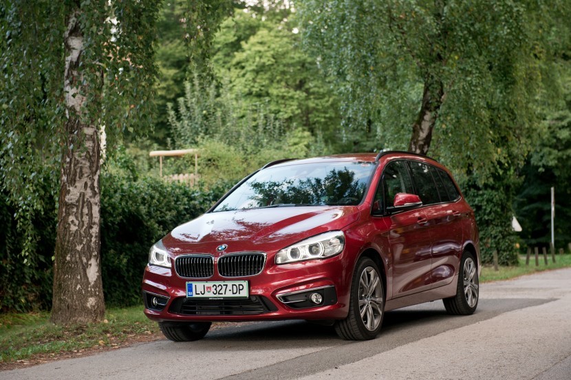 Mediaspeed - BMW 220d xDrive Active Tourer in BMW 218d Grand Tourer ...