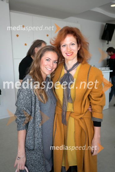  Azra Selimanović, televizijska voditeljica;  Nika  Veger, stilistkaŽarki za srce, predstavitev nove plošče Katrinas