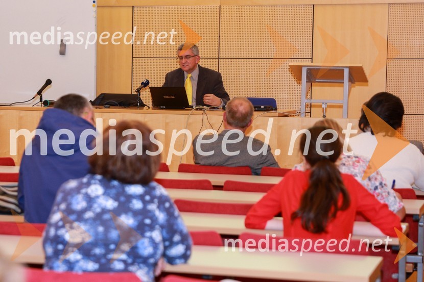 Etični kodeks ali Statut, okrogla miza UMEtični kodeks ali Statut, okrogla miza UM