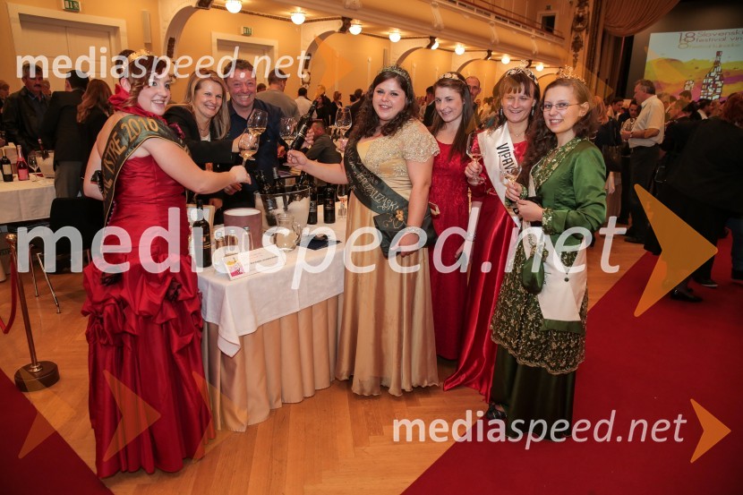 Vinske kraljice na 18. Slovenskem festivalu vin 201518. Slovenski festival vin 2015