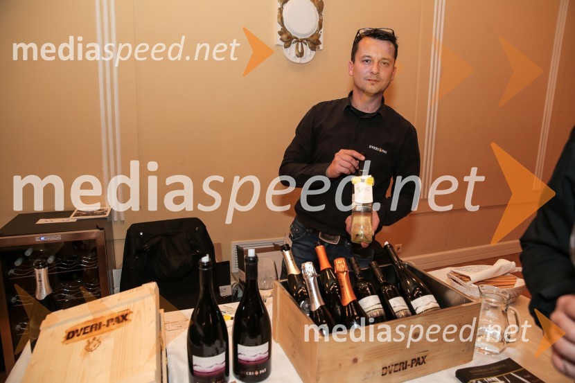 Dveri Pax18. Slovenski festival vin 2015