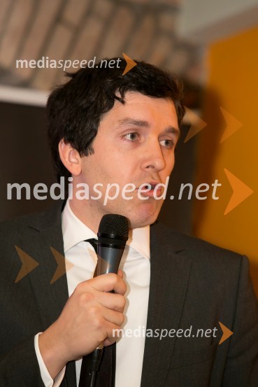  Boštjan Fabjančič, predstavnik družbe Mastercard za Slovenijo MasterCard, novinarsko srečanje