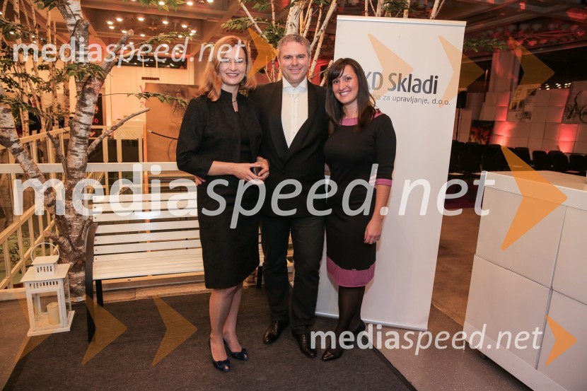 mag. Marija Valentinčič Pregelj, namestnica direktorja sektorja finančnega svetovanja in vodja marketinga, KD Skladi;  Miha Deželak, novinar;  Katja  Jekovec, svetovalka za marketing in odnose z javnostmi, KD SkladiZmagovalec natečaja KD Skladov Vse je mogoče je ekipa ZoicBar