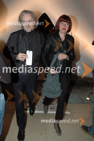 Franci Planinšek, lepotni kirurg in Sabina Obolnar, urednica priloge Ona v časnikih Delo in Slovenske noviceIzbor za Onino družbenokritično majico