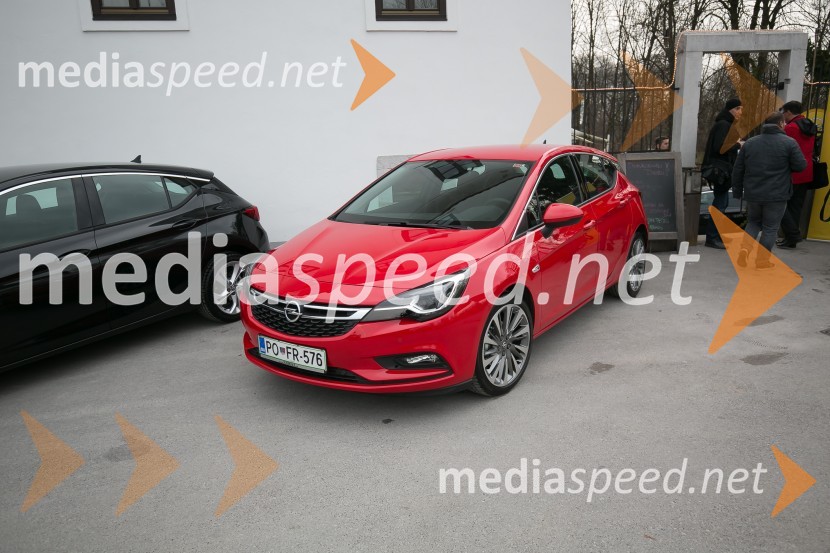 Nova Opel Astra, slovenska predstavitev