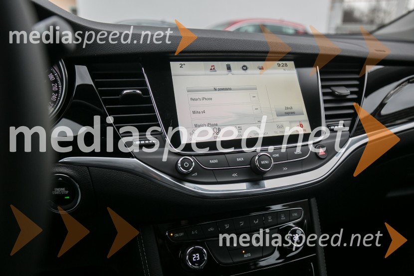 Nova Opel Astra, slovenska predstavitev