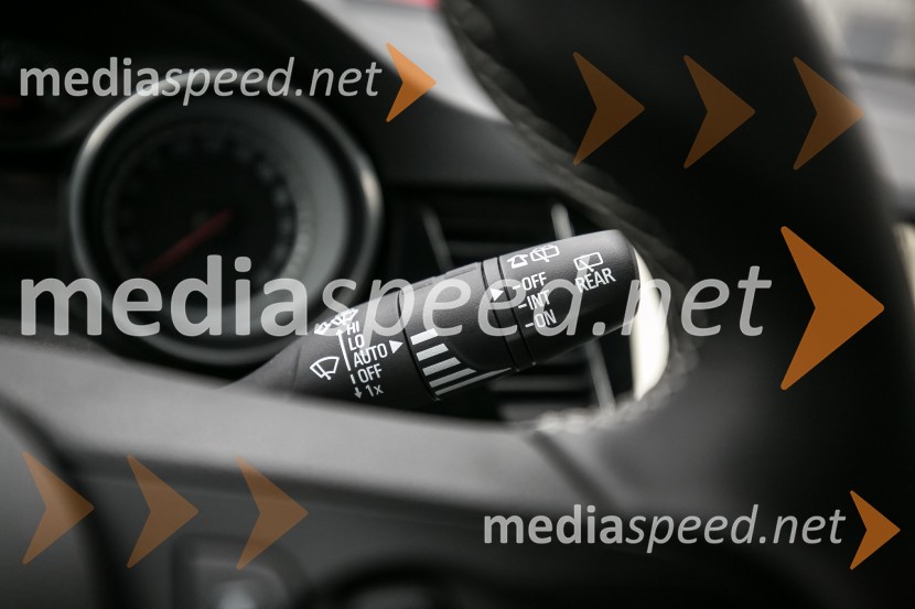 Nova Opel Astra, slovenska predstavitev